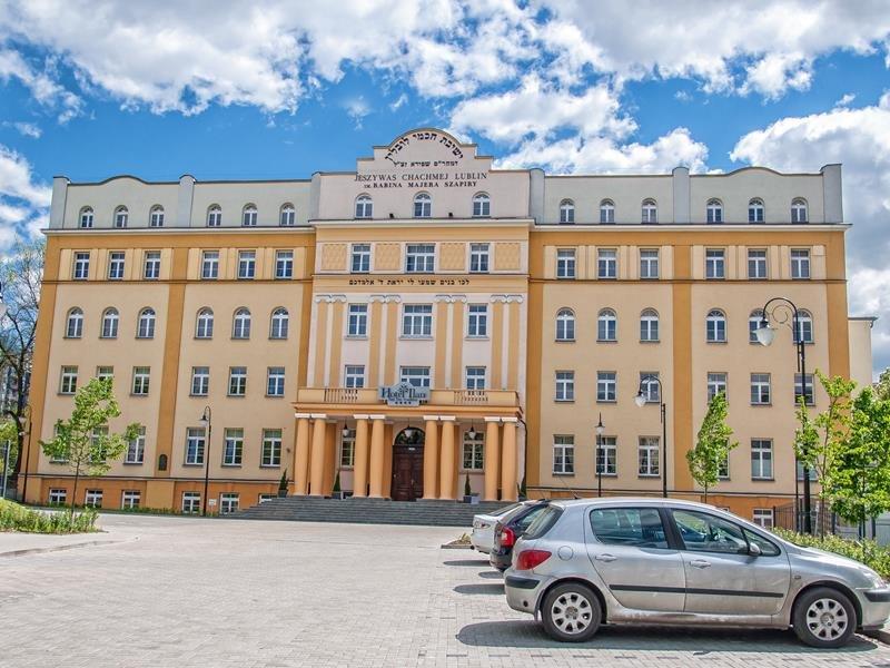 Hotel Ilan Lublin Bagian luar foto